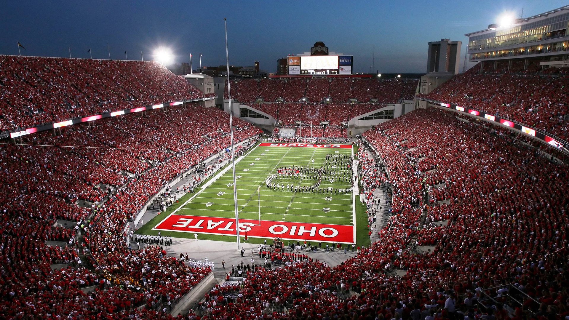 中国男足在巴黎奥运会比赛中以2-0战胜西班牙，男足奥运会中国队